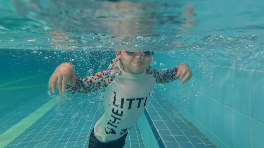 五歲學員跳躍式韻律呼吸訓練.MP4